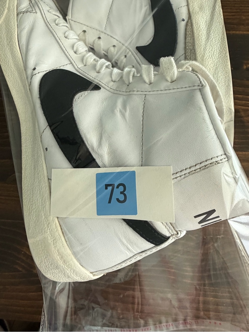 Nike Blazers 77 Mid White with Black Swoosh Athletic Sneakers Men’s 8.5 - Picture 14 of 14